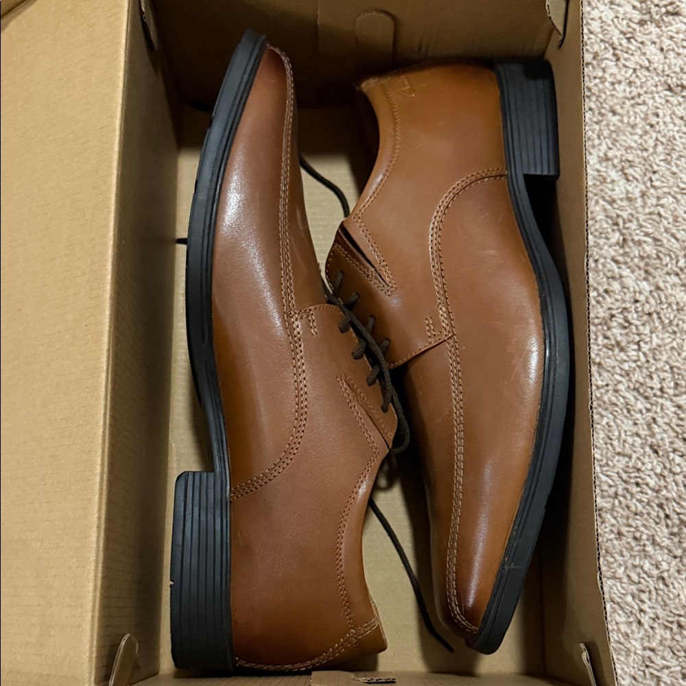 Men's Clarks Brown Leather Dress Shoes